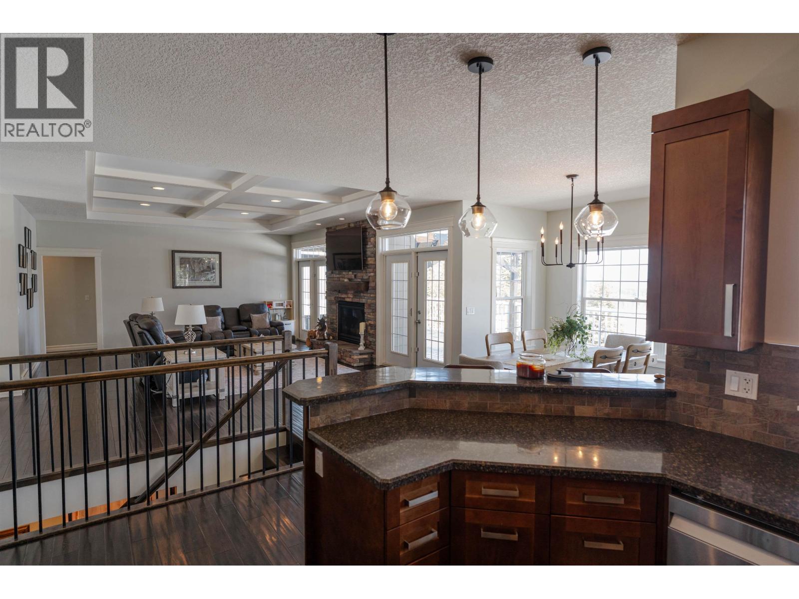 13816 Cardinal Road, Charlie Lake, British Columbia  V0C 1H0 - Photo 9 - R3110906