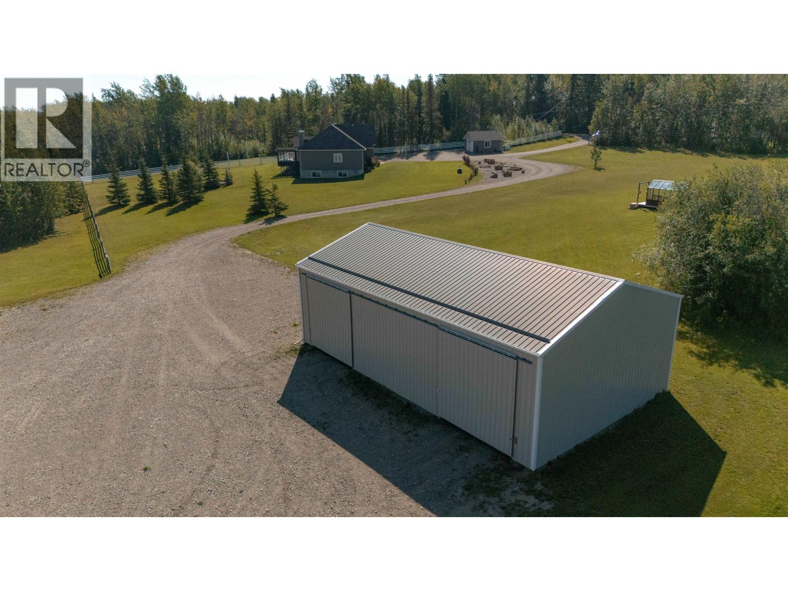 13816 Cardinal Road, Charlie Lake, British Columbia  V0C 1H0 - Photo 35 - R3110906
