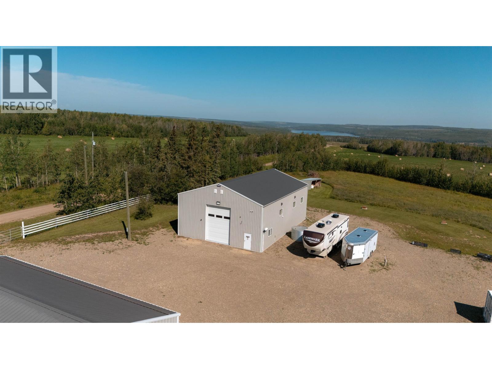 13816 Cardinal Road, Charlie Lake, British Columbia  V0C 1H0 - Photo 34 - R3110906