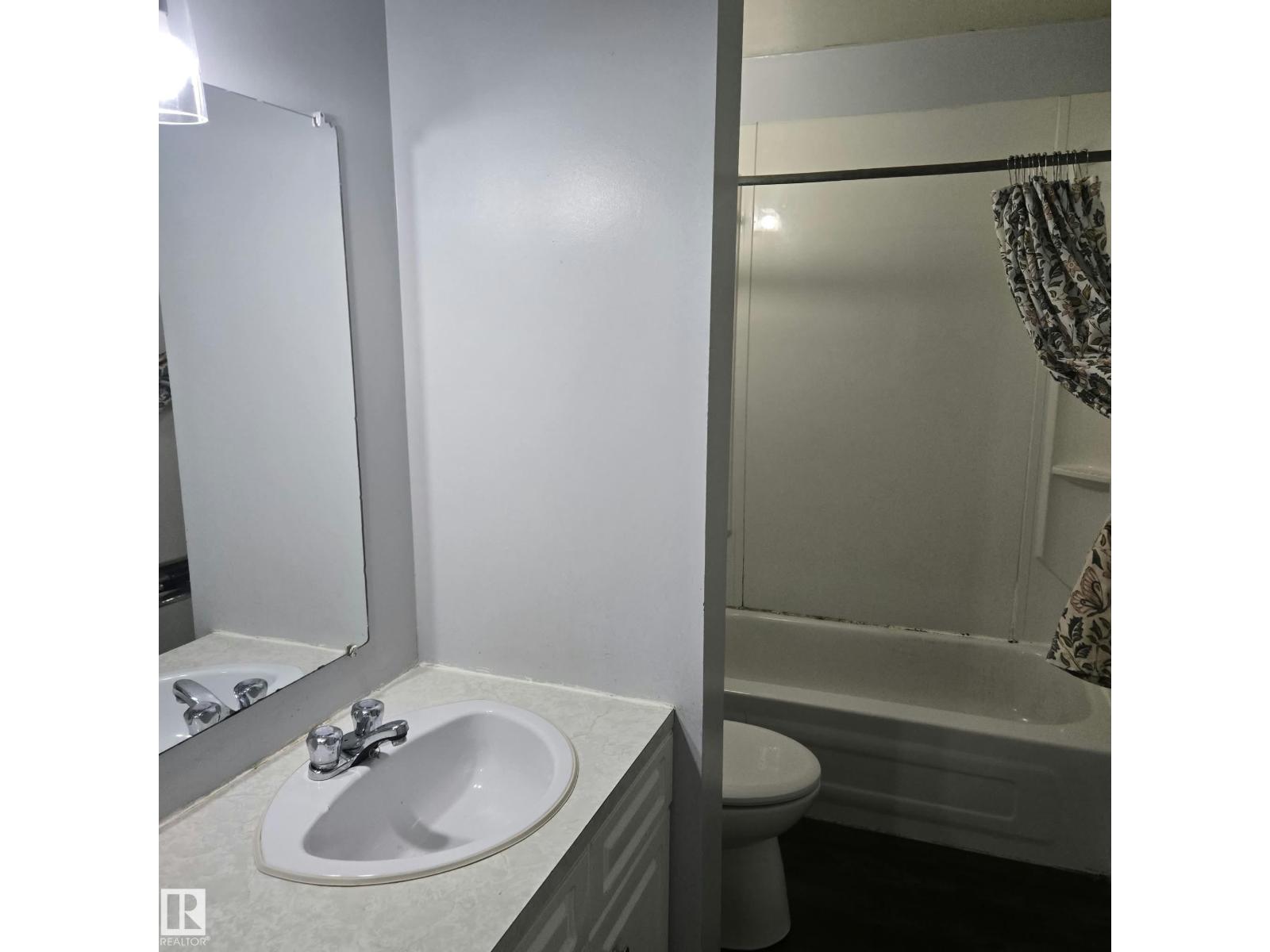 2613 105a St NW, Edmonton, Alberta  T6J 4A3 - Photo 27 - E4501259