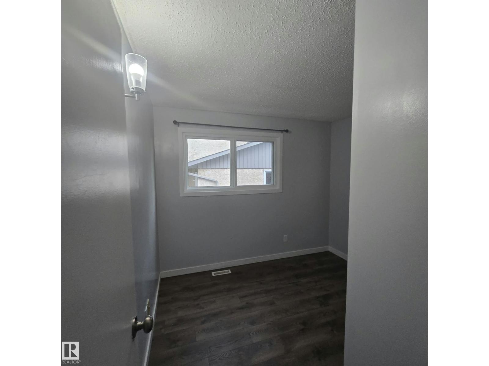 2613 105a St NW, Edmonton, Alberta  T6J 4A3 - Photo 24 - E4501259