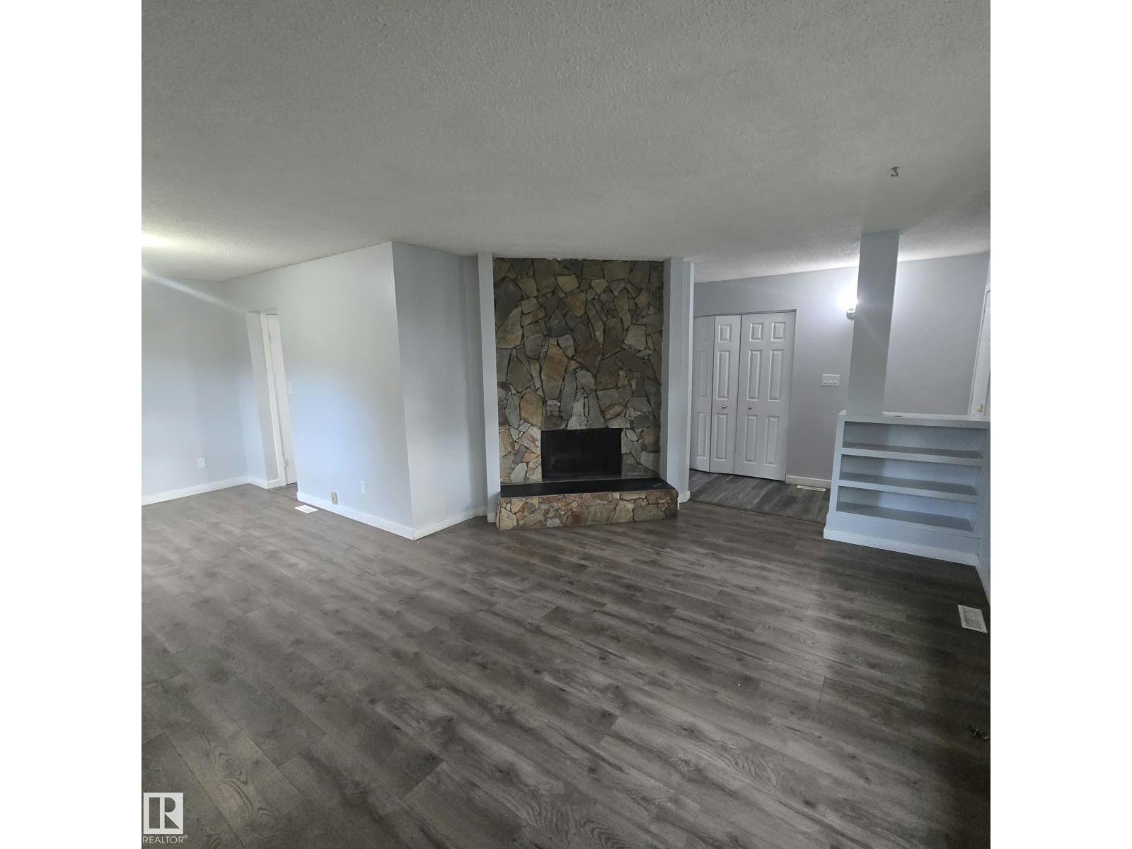 2613 105a St NW, Edmonton, Alberta  T6J 4A3 - Photo 7 - E4501259