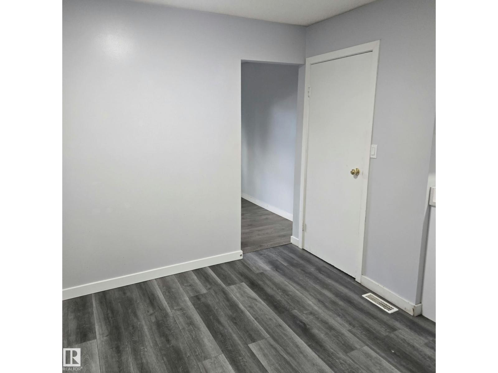 2613 105a St NW, Edmonton, Alberta  T6J 4A3 - Photo 15 - E4501259