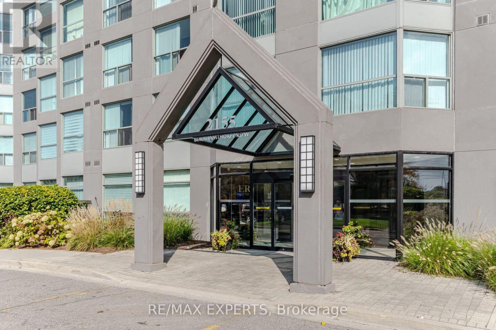 1408 - 2155 Burnhamthorpe Road W, Mississauga, Ontario  L5L 5P4 - Photo 5 - W13597344