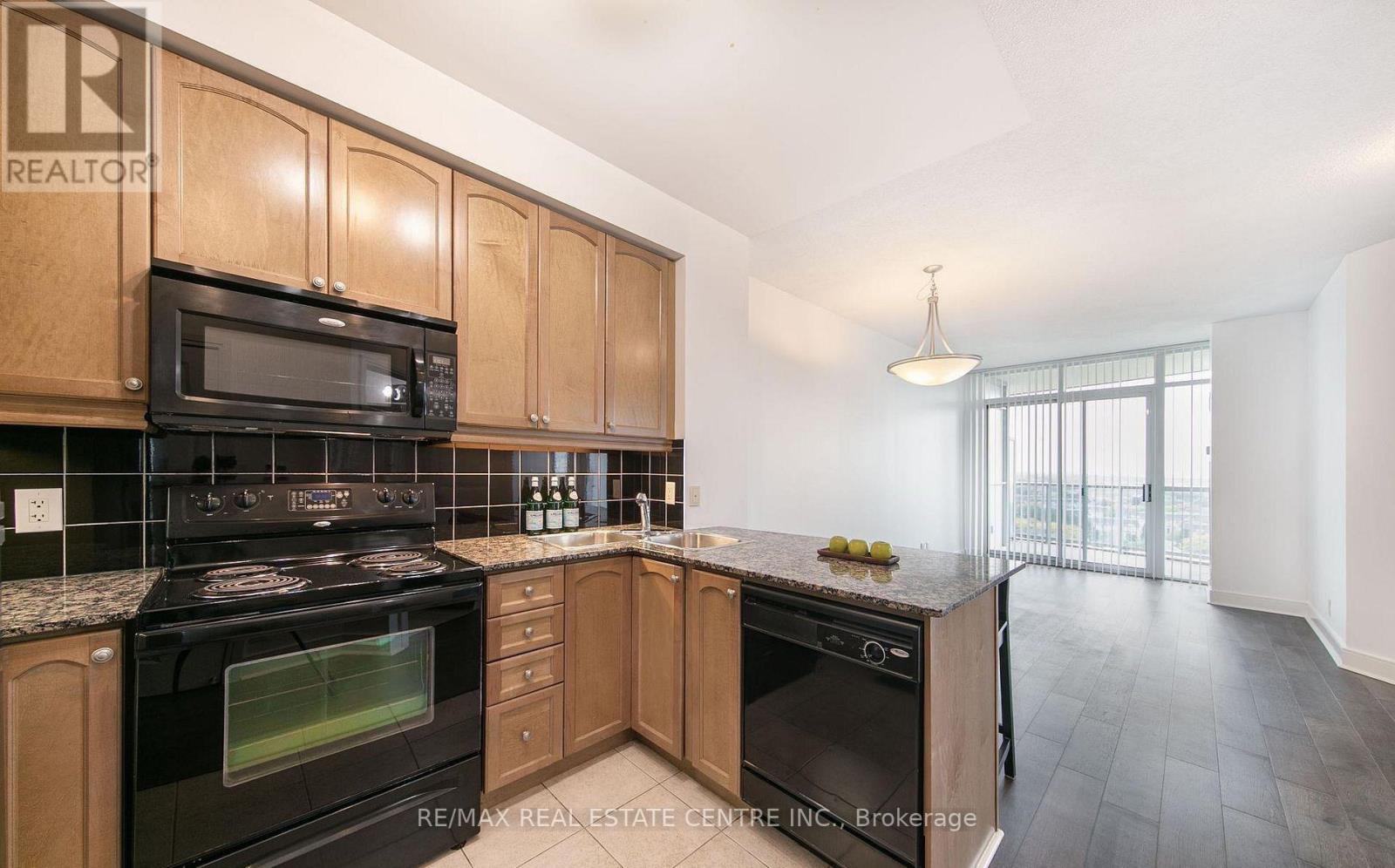 1202 - 80 Absolute Avenue, Mississauga, Ontario  L4Z 0A5 - Photo 9 - W13664452