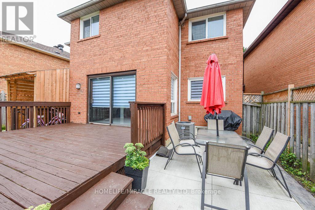 5449 Heritage Hills Boulevard, Mississauga, Ontario  L5R 2H4 - Photo 40 - W13696856