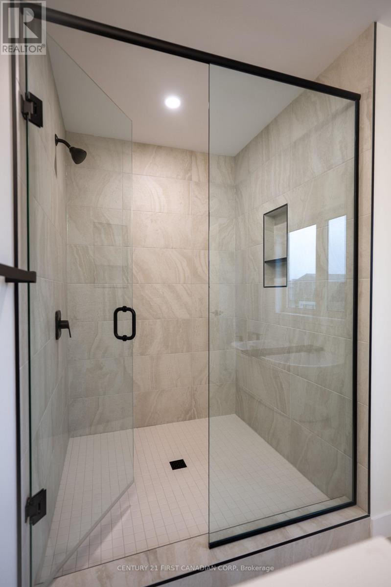 1378 Shields Place, London North, Ontario  N6G 0Z8 - Photo 23 - X13466004