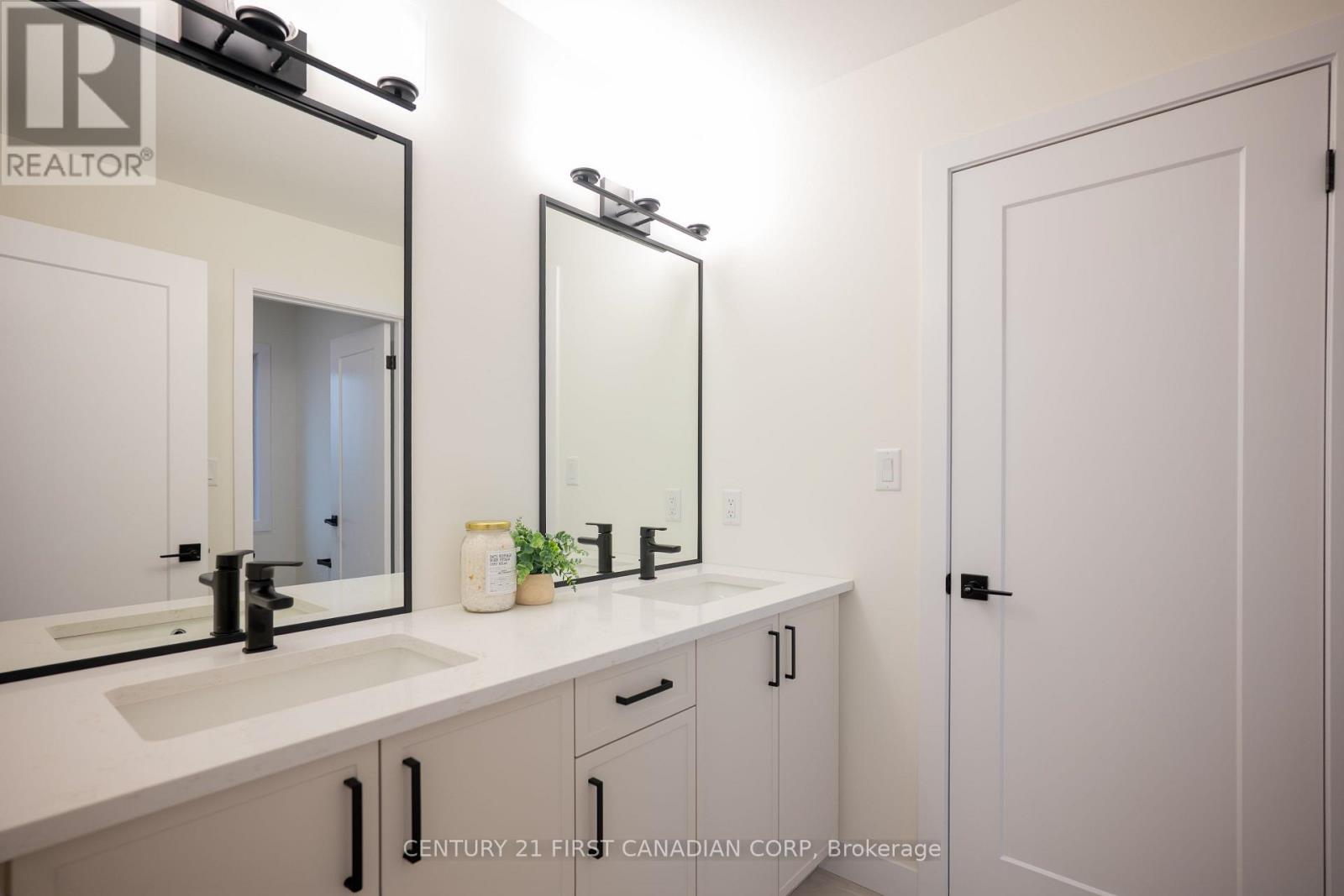 1378 Shields Place, London North, Ontario  N6G 0Z8 - Photo 30 - X13466004