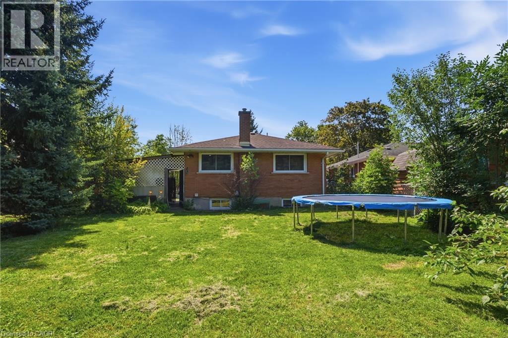 38 High Street, Waterloo, Ontario  N2L 3X8 - Photo 28 - 40853499