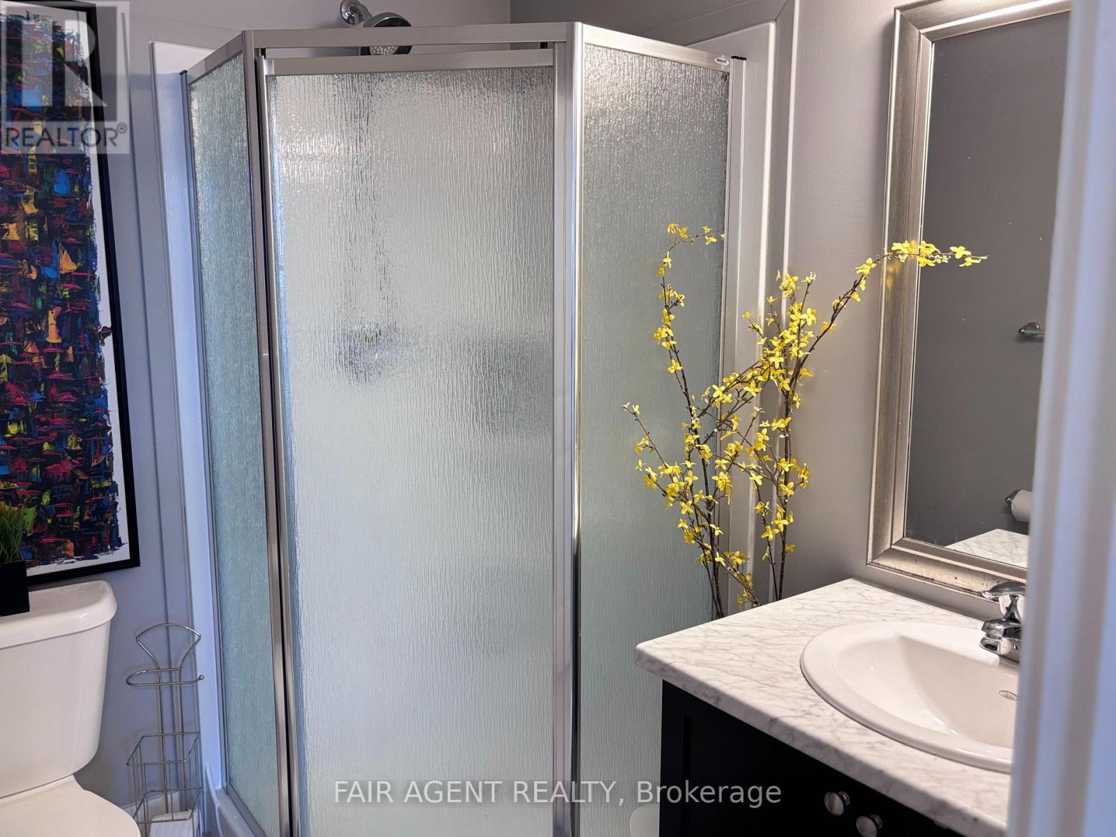 228 - 1960 Dalmagarry Road, London North, Ontario  N6G 0T8 - Photo 4 - X13698124