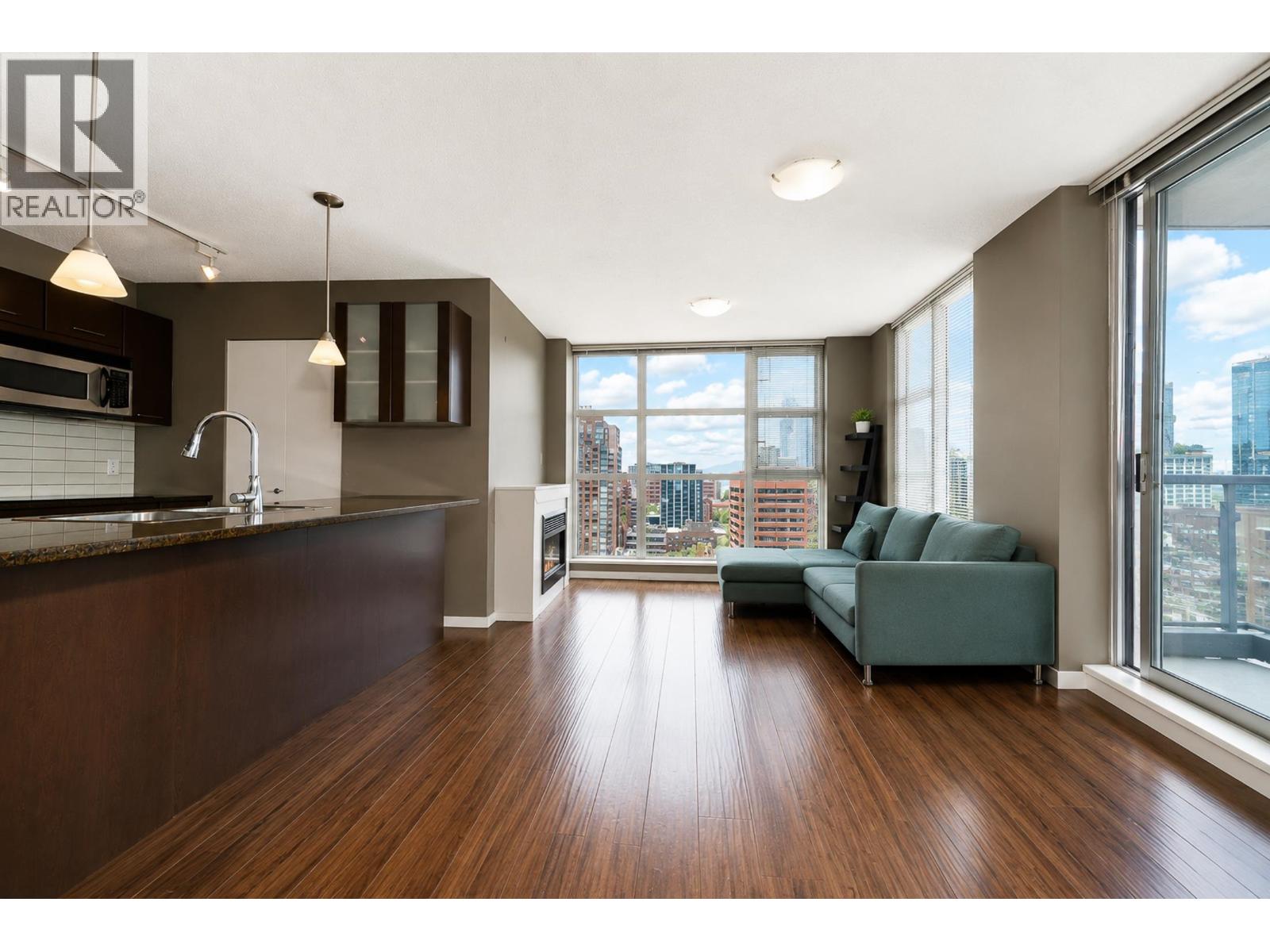 2102 1155 Seymour Street, Vancouver, British Columbia V6B 1K2 - Photo 1 - R3157470