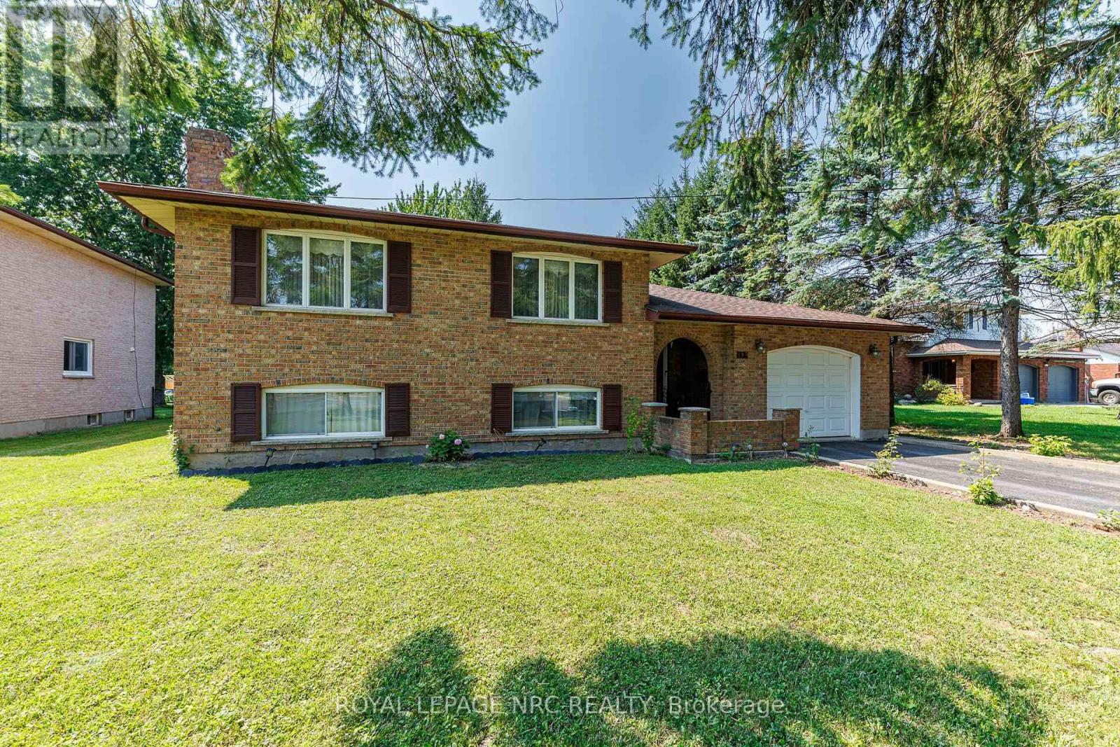 233 West Side Road, Port Colborne, Ontario  L3K 5L1 - Photo 2 - X13698088