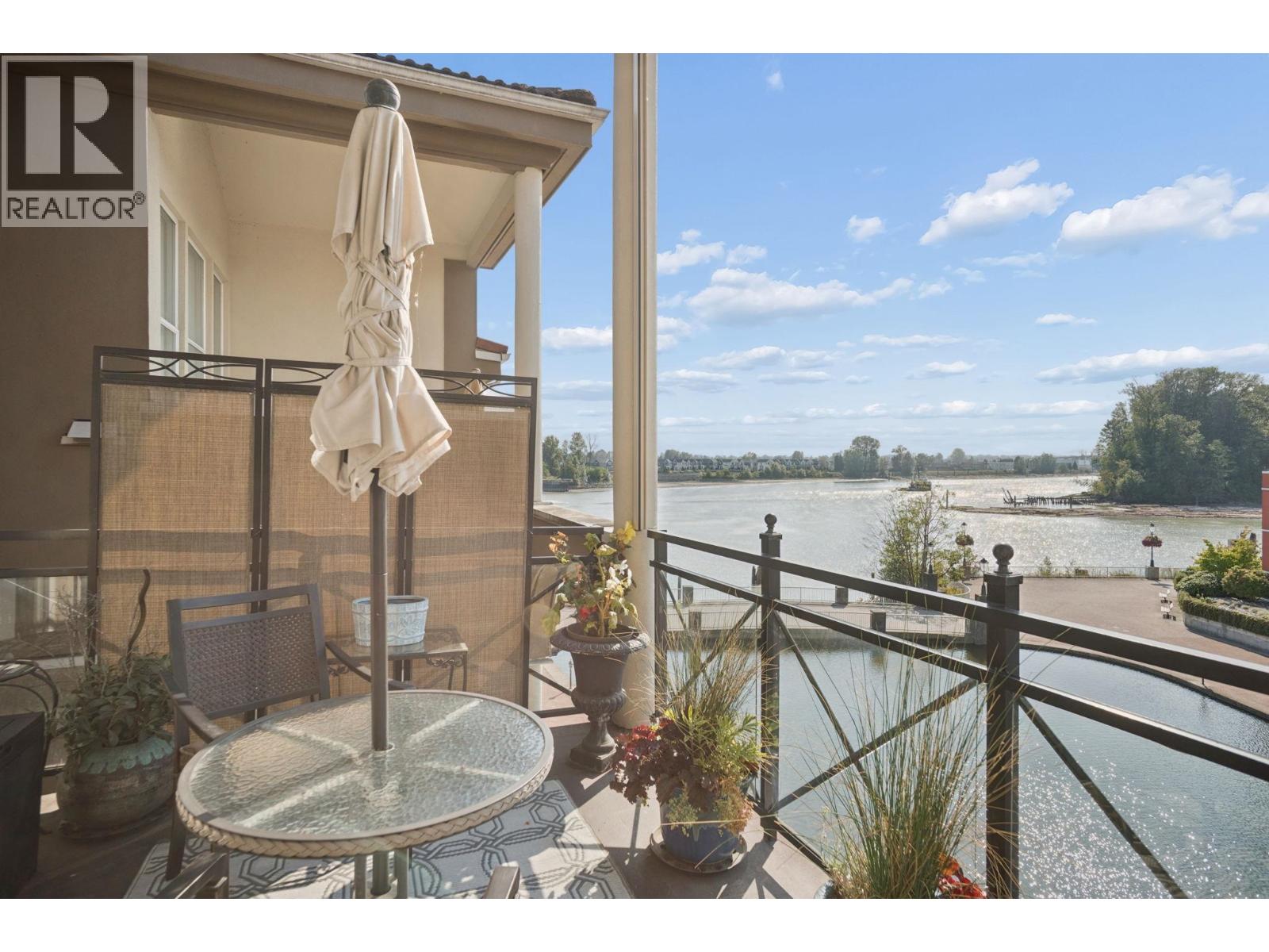 401 2 Renaissance Square, New Westminster, British Columbia  V3M 6K3 - Photo 20 - R3157673