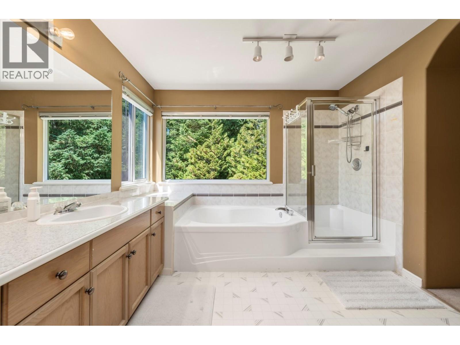 94 Linden Court, Port Moody, British Columbia  V3H 5C1 - Photo 20 - R3157677