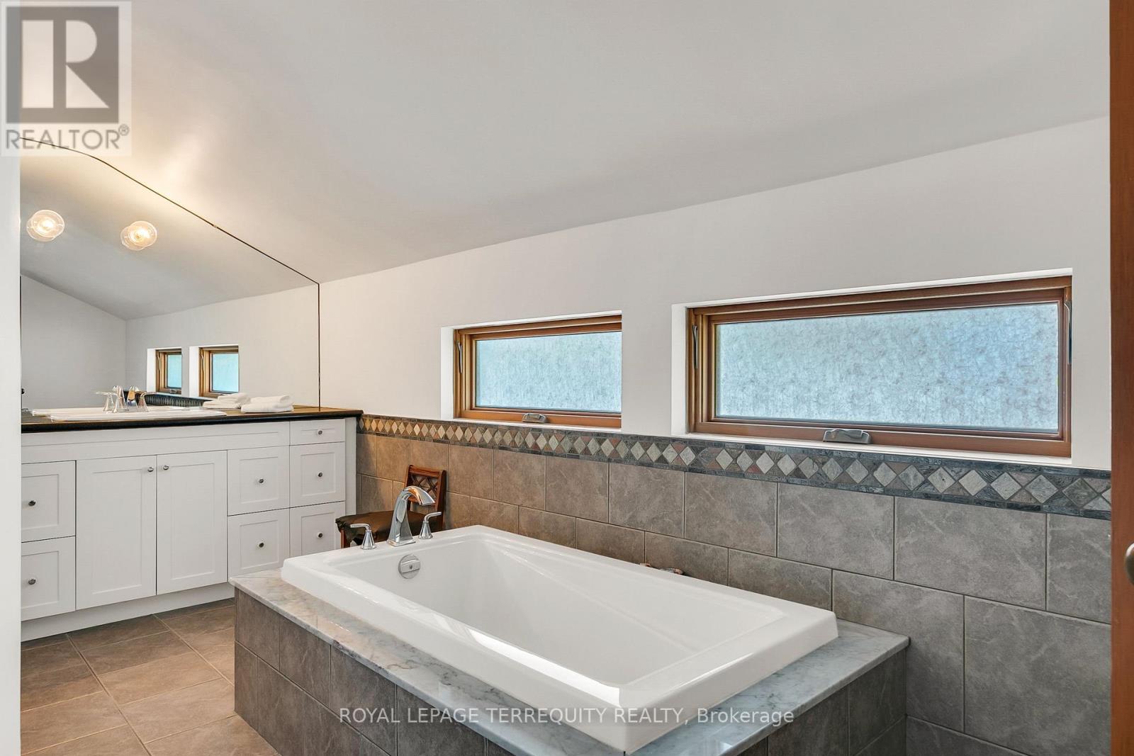 15625 8th Concession Road, King, Ontario  L0G 1T0 - Photo 30 - N13698082