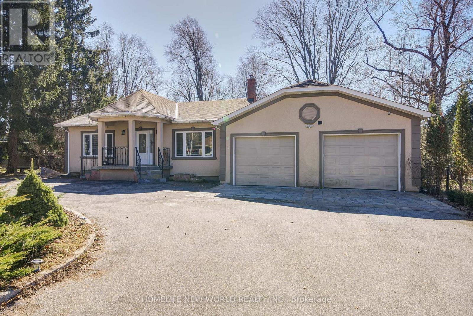 215 Willow Drive, Georgina, Ontario  L4P 2R9 - Photo 2 - N13698126