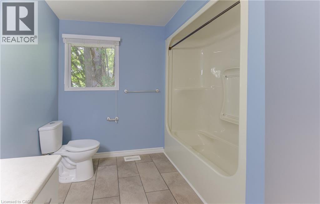 15 Player Street, Stratford, Ontario  N5A 1V1 - Photo 21 - 40857258