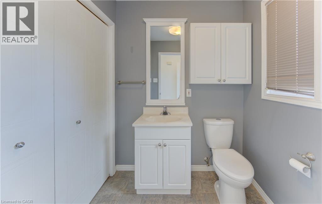 15 Player Street, Stratford, Ontario  N5A 1V1 - Photo 6 - 40857258