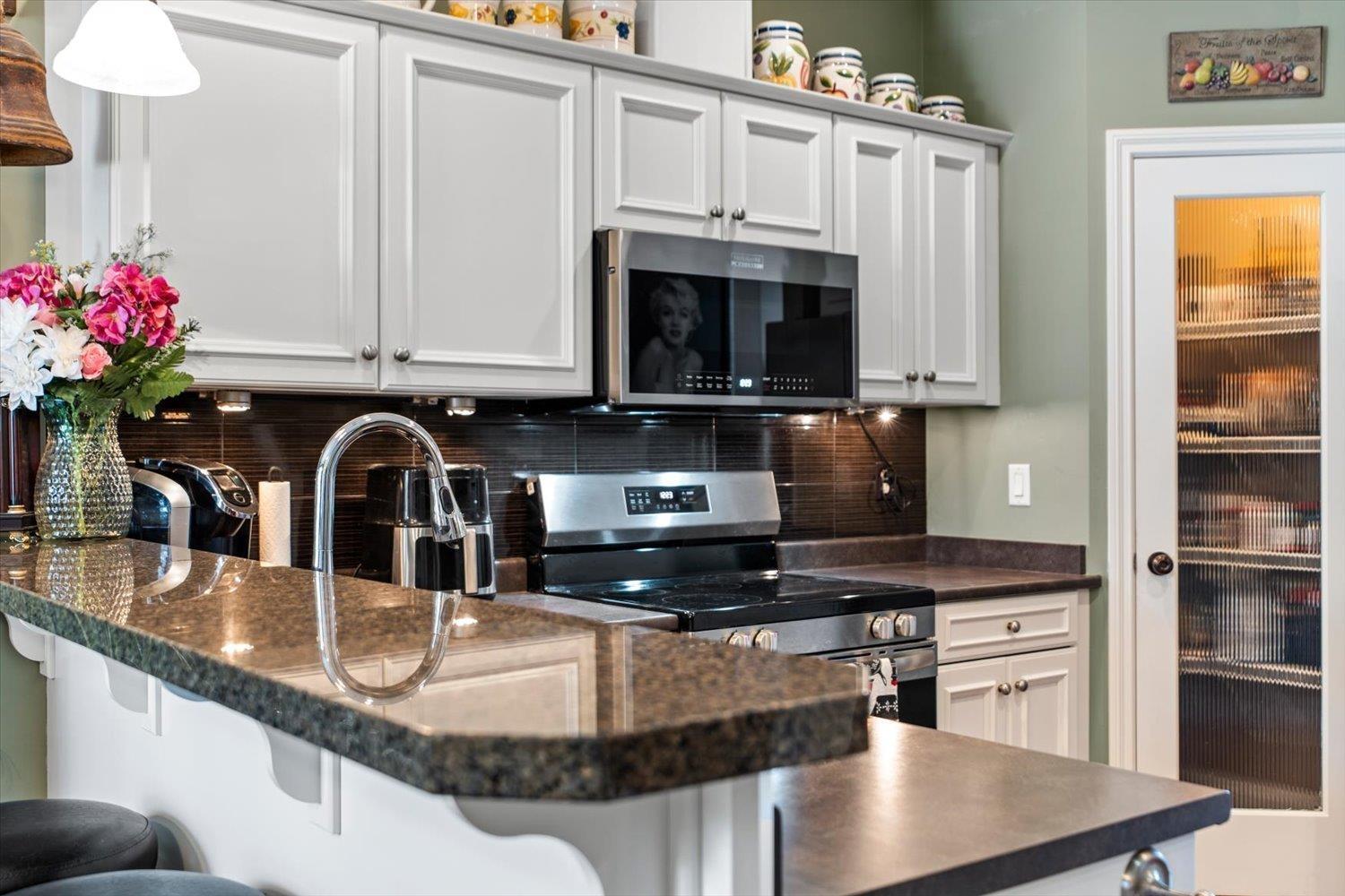 3 6577 Southdowne Place, Sardis South, Chilliwack, British Columbia  V2R 0H4 - Photo 5 - R3157498