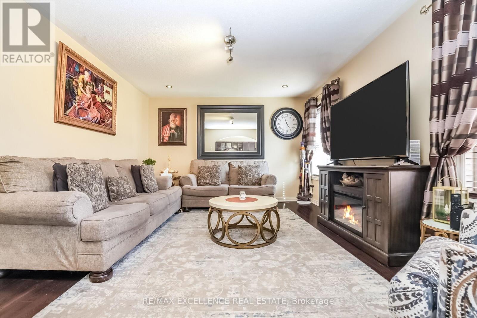 78 Brentcliff Drive, Brampton, Ontario L7A 3E7 - Photo 6 - W13698104