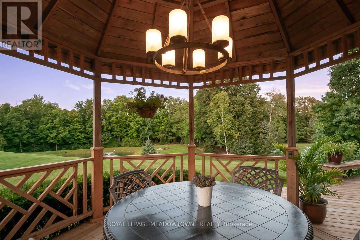 4215 Ennisclare Drive, Milton, Ontario  N0B 2K0 - Photo 33 - W13698120