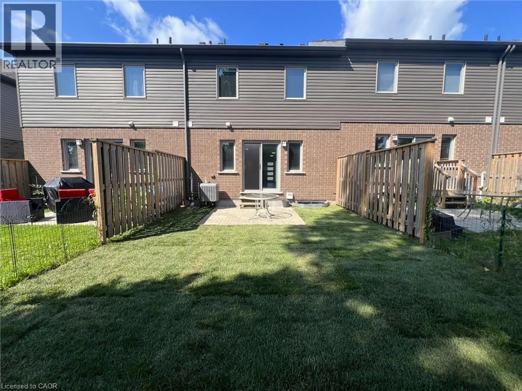 88 Nieson Street, Cambridge, Ontario  N1R 0B9 - Photo 2 - 40857403
