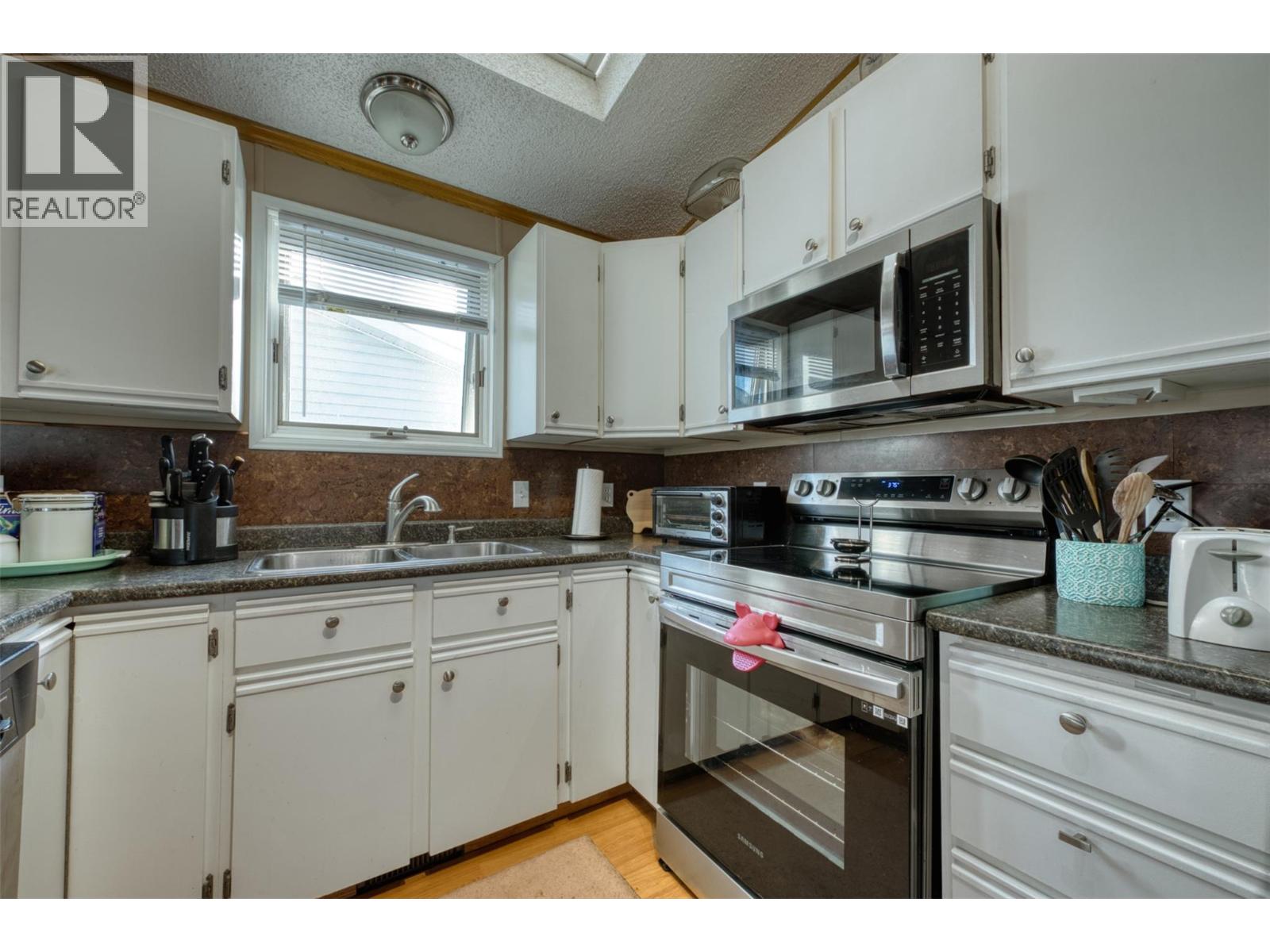 8508 Clerke Road Unit# 34, Coldstream, British Columbia  V1B 1W2 - Photo 21 - 10380518