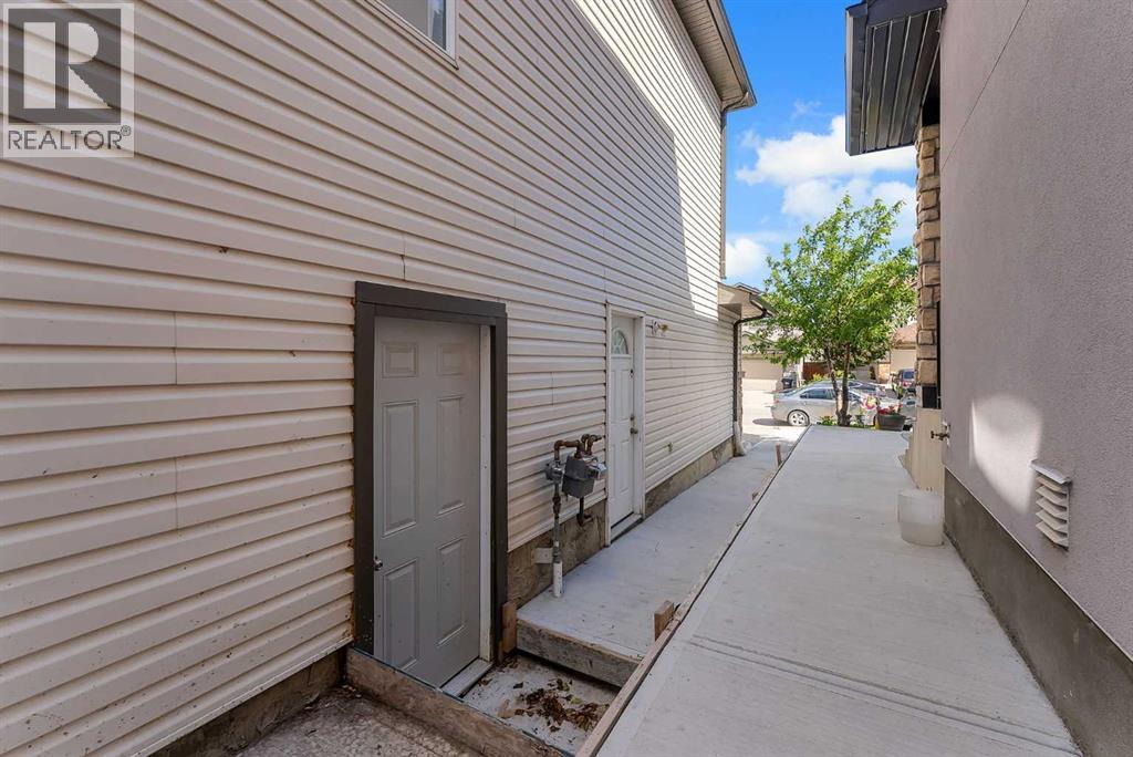 7 Saddlecrest Terrace NE, Calgary, Alberta  T3J 5L4 - Photo 33 - A2326059