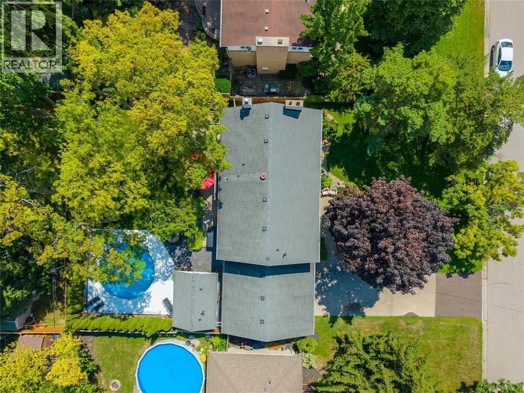 1272 Glen Douglas Drive, Sarnia, Ontario  N7V 3N7 - Photo 50 - 26020309