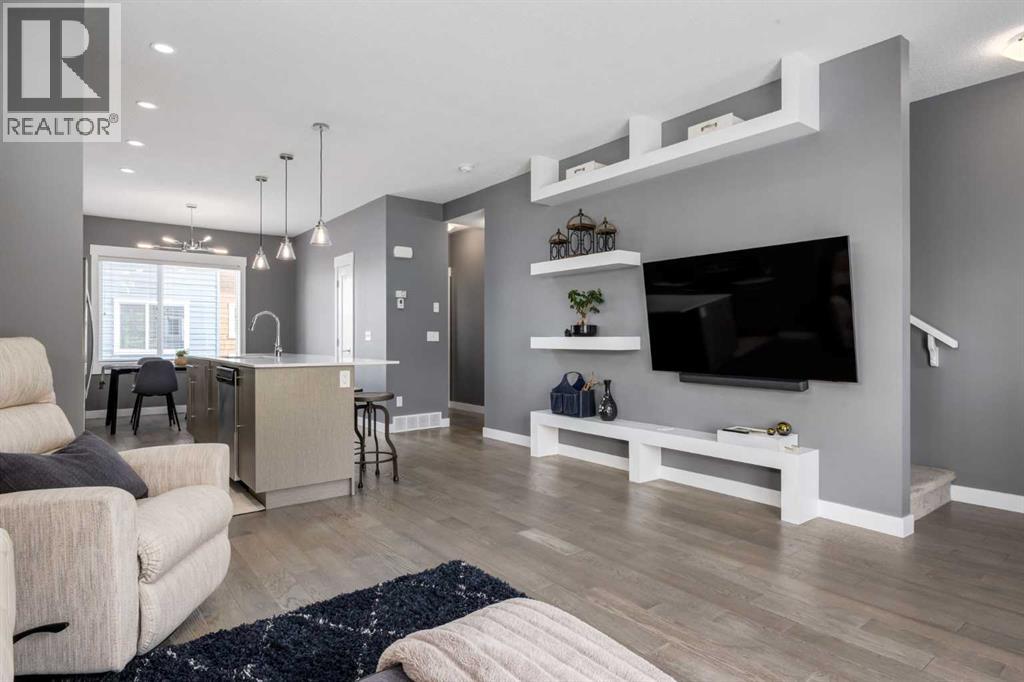 17, 111 Rainbow Falls Gate, Chestermere, Alberta  T1X 0Z4 - Photo 21 - A2337527