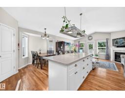 4210 37 Av NW, Edmonton, Alberta T6L 7C3 (30181012)