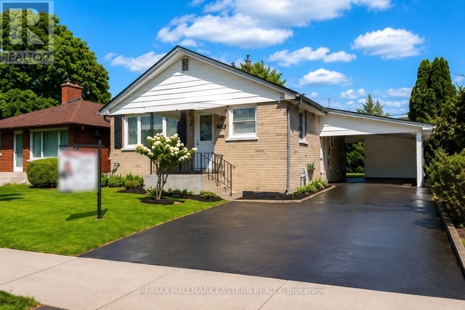 754 Crawford Place, Peterborough, Ontario  K9J 3X3 - Photo 2 - X13697094