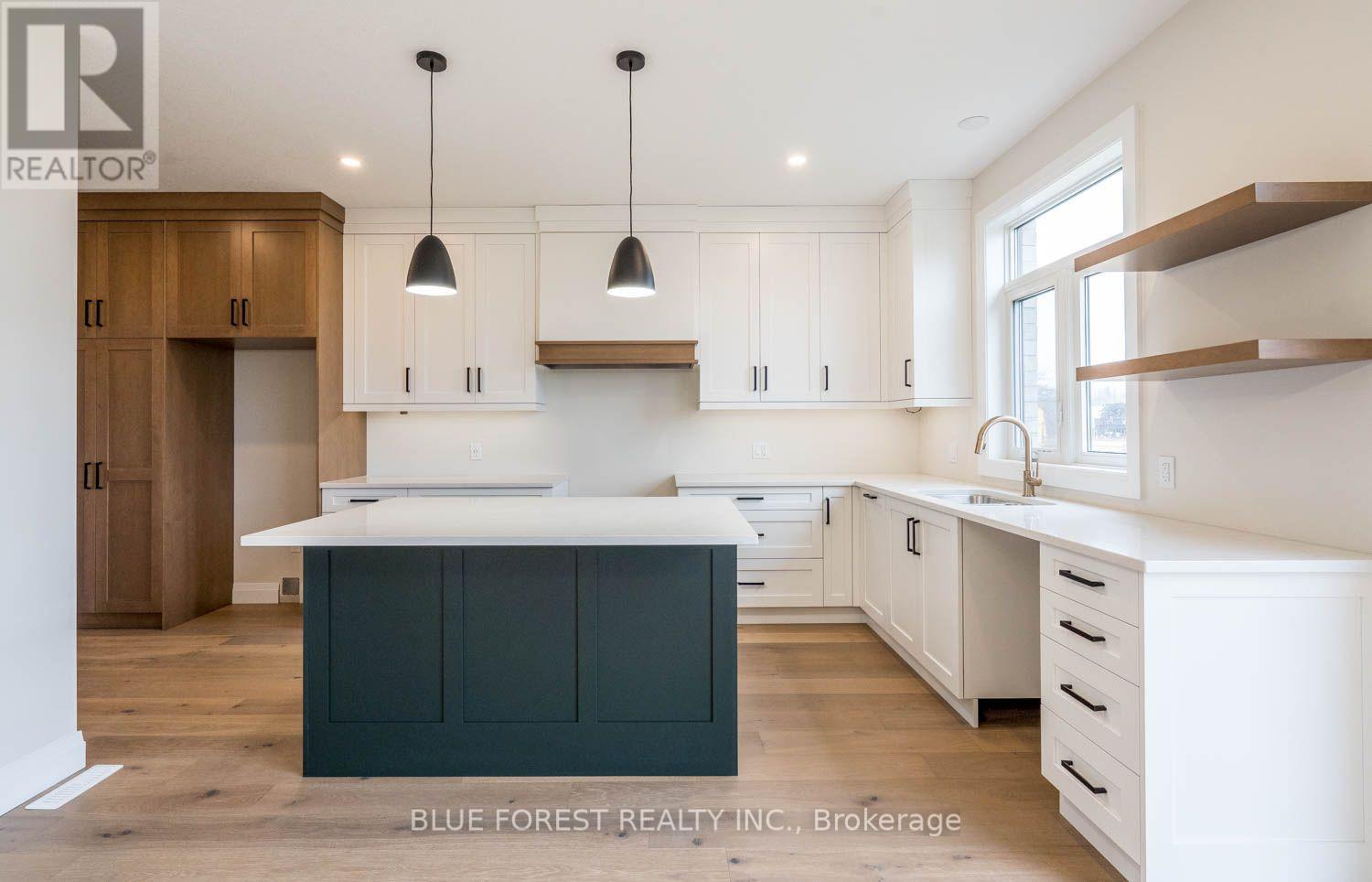 274 Harvest Lane, Thames Centre, Ontario  N0L 1G2 - Photo 6 - X13698160