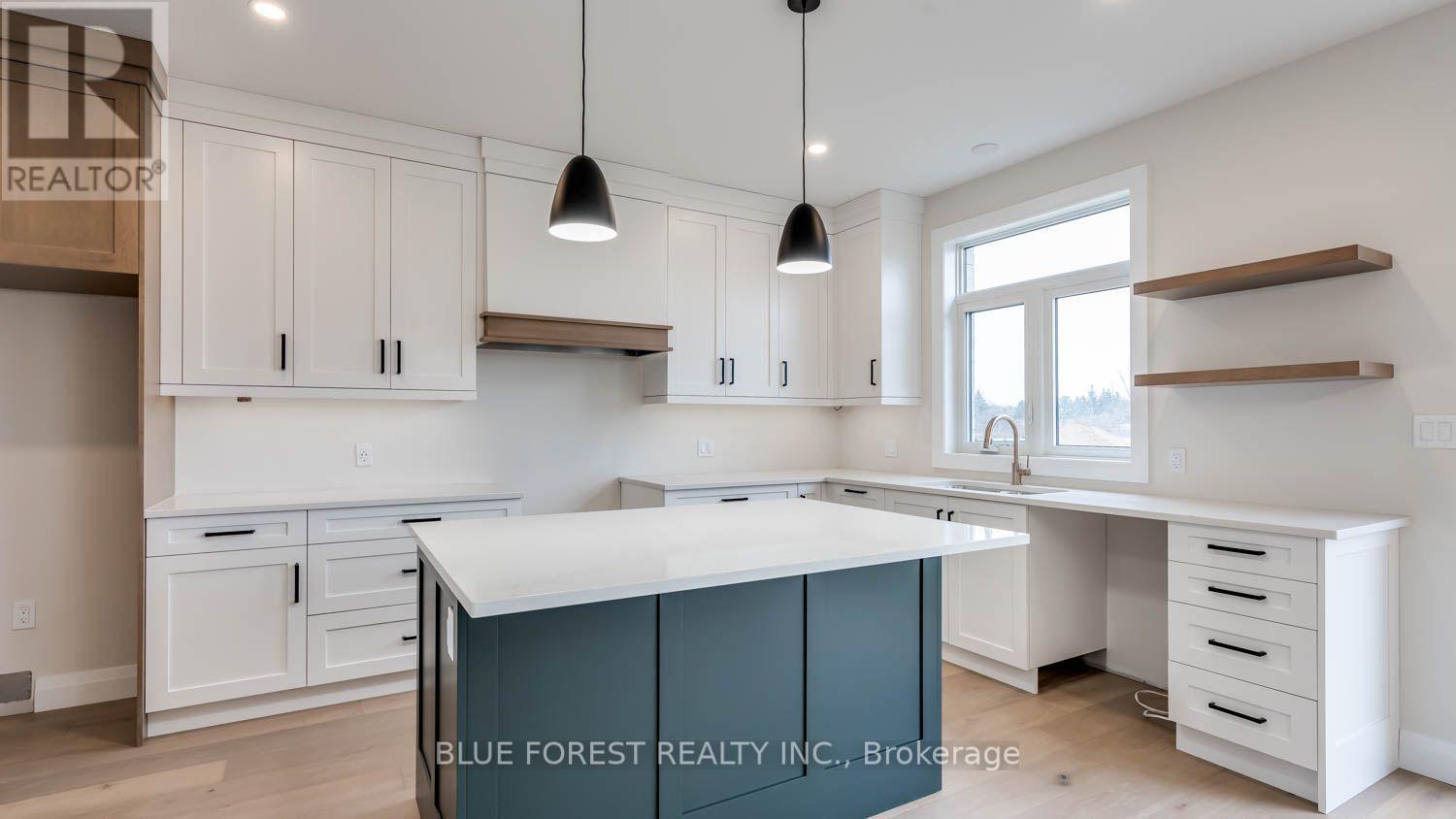 274 Harvest Lane, Thames Centre, Ontario  N0L 1G2 - Photo 7 - X13698160