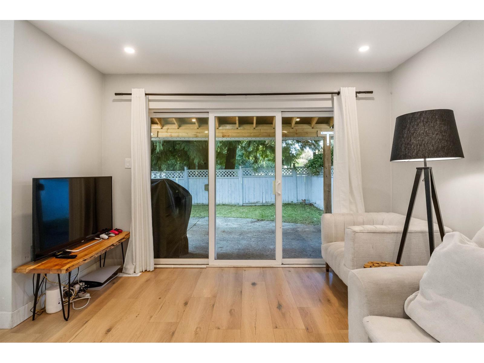 6503 Woodglen Street, Delta, British Columbia  V4E 3G8 - Photo 6 - R3157708