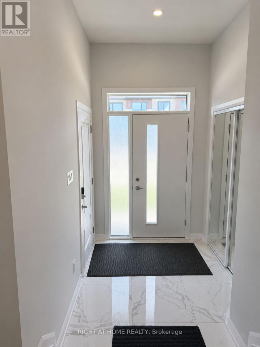 751 Fairline Row, Ottawa, Ontario  K2V 0V7 - Photo 4 - X13698180