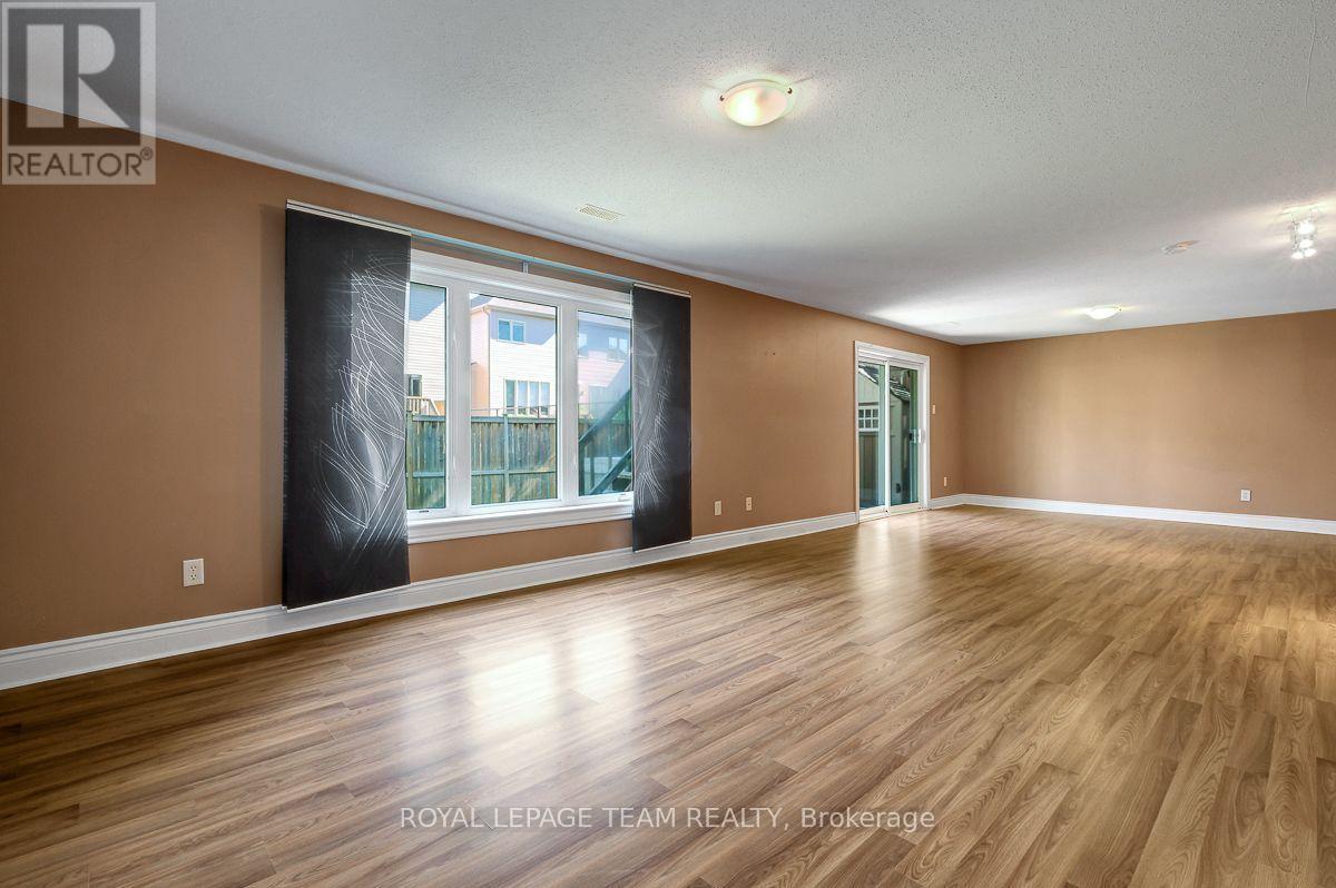 92 Hartsmere Drive, Ottawa, Ontario  K2S 2B7 - Photo 30 - X13698196