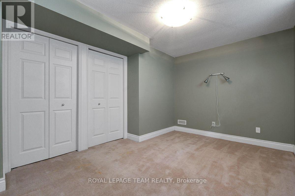 92 Hartsmere Drive, Ottawa, Ontario  K2S 2B7 - Photo 36 - X13698196