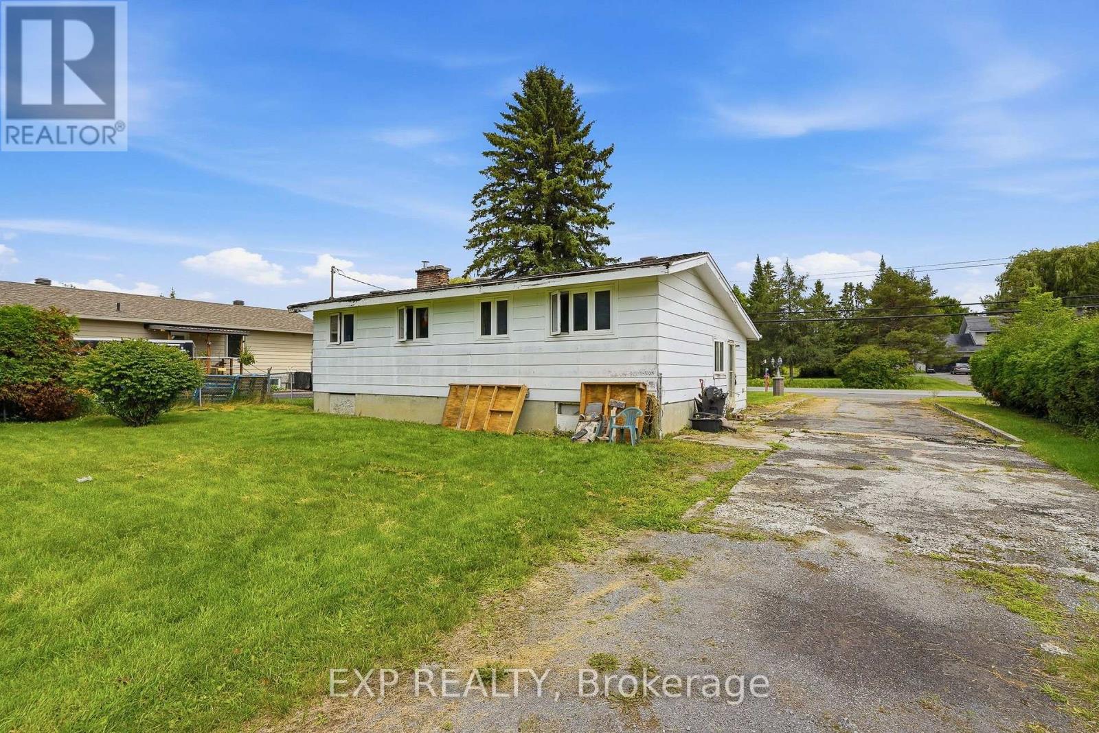 2498 Mer Bleue Road, Ottawa, Ontario  K4B 1H9 - Photo 18 - X13698248