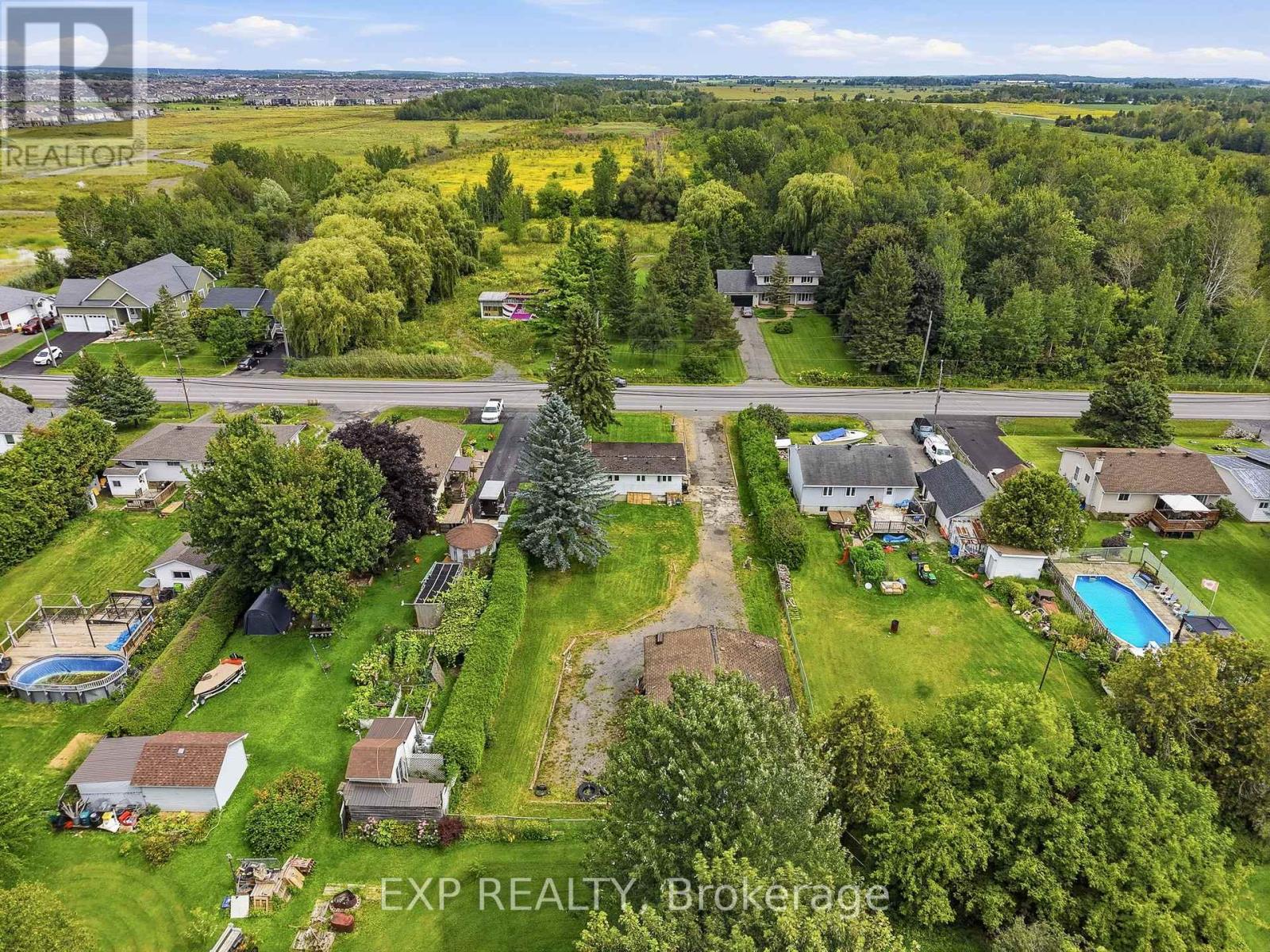 2498 Mer Bleue Road, Ottawa, Ontario  K4B 1H9 - Photo 20 - X13698248