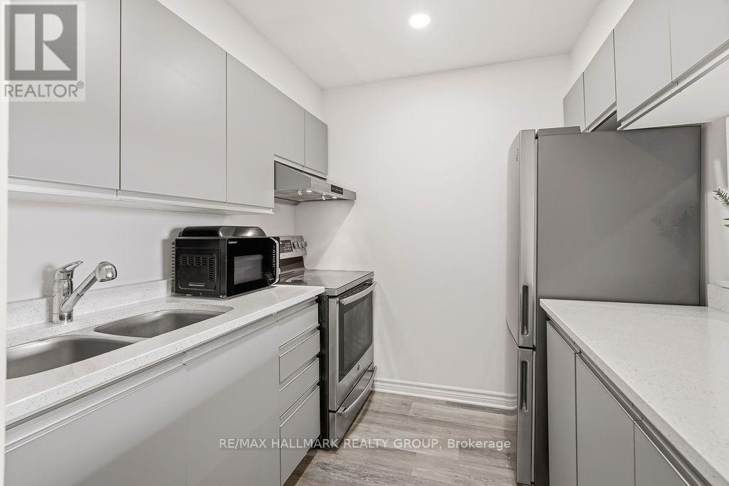 407 - 270 Brittany Drive, Ottawa, Ontario  K1K 4M3 - Photo 10 - X13698252