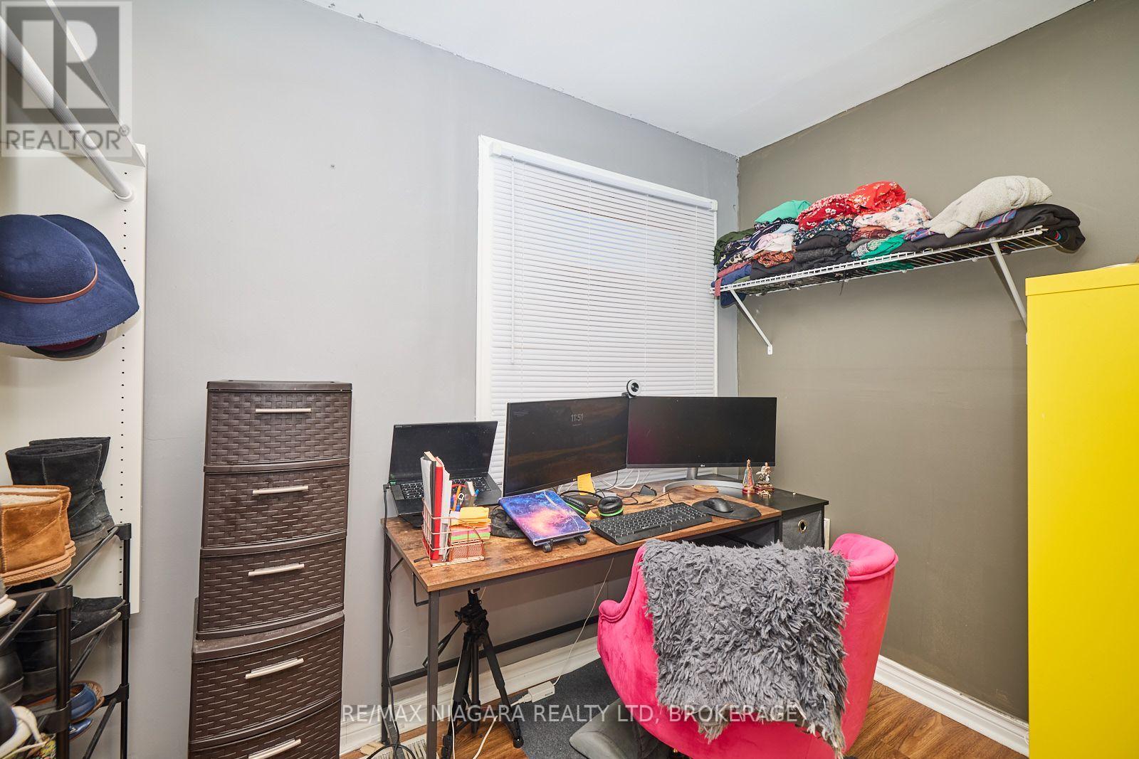 44 Churchill Street, St. Catharines, Ontario  L2S 2P5 - Photo 11 - X13698218