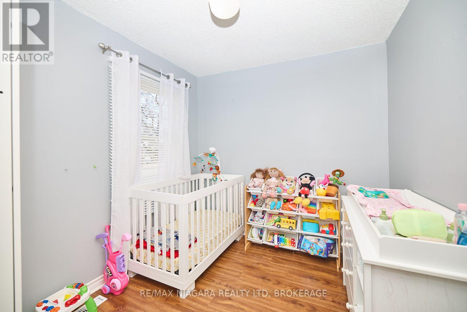 44 Churchill Street, St. Catharines, Ontario  L2S 2P5 - Photo 6 - X13698218