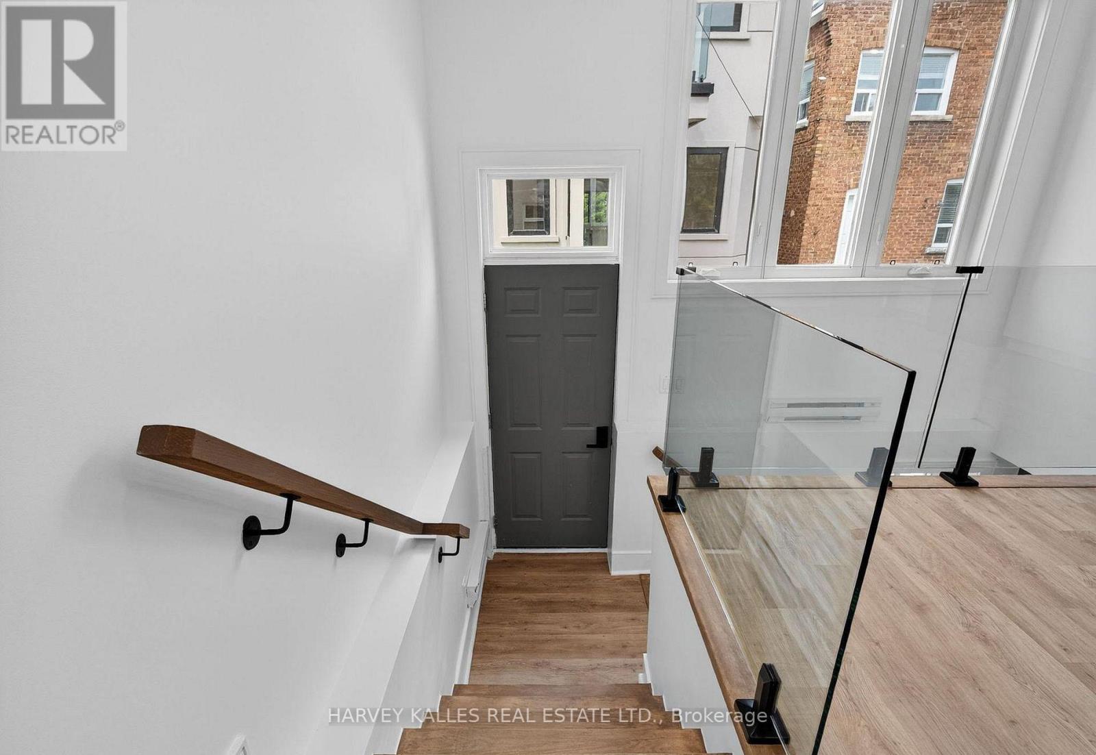 Garden Suite - 249 Lauder Avenue, Toronto, Ontario  M6E 3H5 - Photo 3 - C13698152