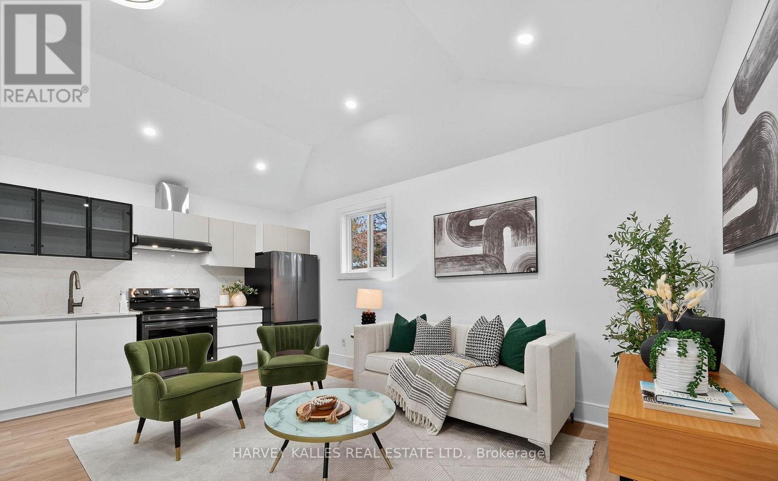 Garden Suite - 249 Lauder Avenue, Toronto, Ontario  M6E 3H5 - Photo 6 - C13698152