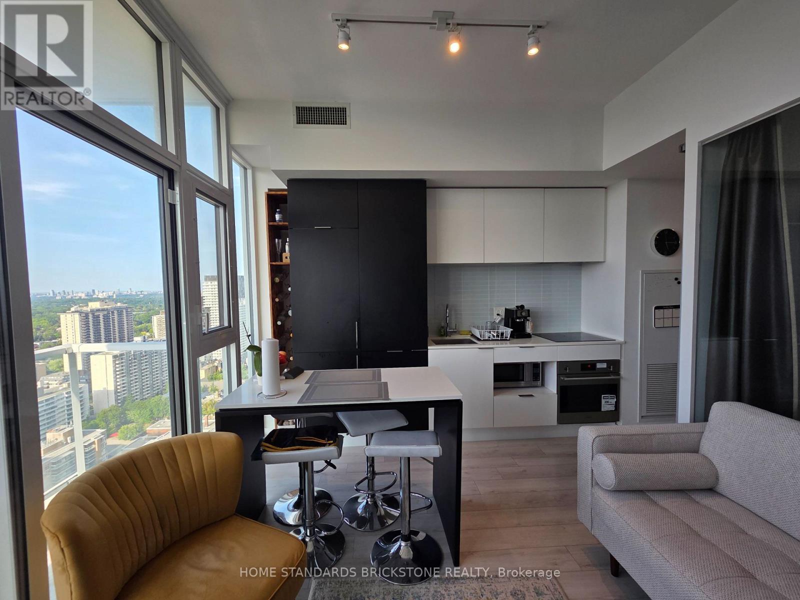 2602 - 33 Helendale Avenue, Toronto, Ontario  M4R 0A4 - Photo 3 - C13698178