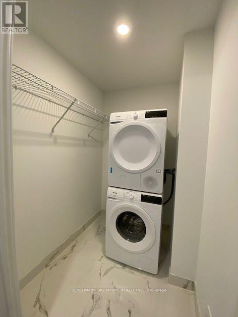 3208 - 88 Queen Street E, Toronto, Ontario  M5C 0B6 - Photo 10 - C13698182