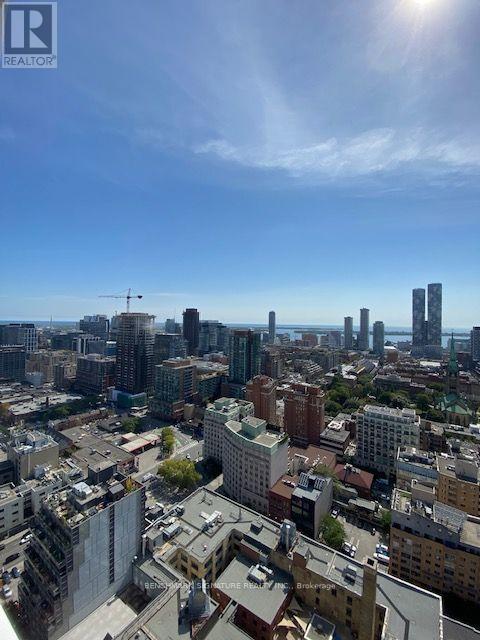 3208 - 88 Queen Street E, Toronto, Ontario  M5C 0B6 - Photo 12 - C13698182