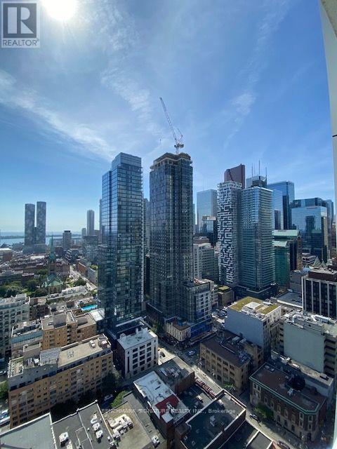 3208 - 88 Queen Street E, Toronto, Ontario  M5C 0B6 - Photo 13 - C13698182