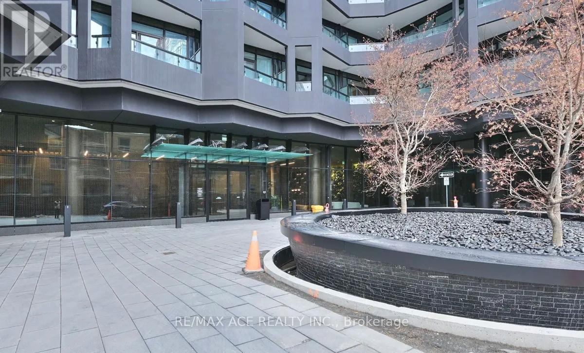2213 - 110 Broadway Avenue, Toronto, Ontario  M4P 1V7 - Photo 16 - C13698198